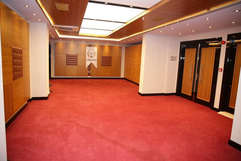 Atasehir Palace Hotel & Conference Istanbul Eksteriør billede