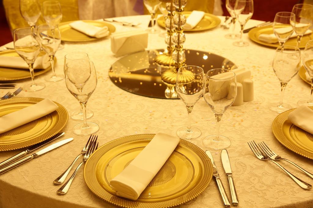 Atasehir Palace Hotel & Conference Istanbul Eksteriør billede