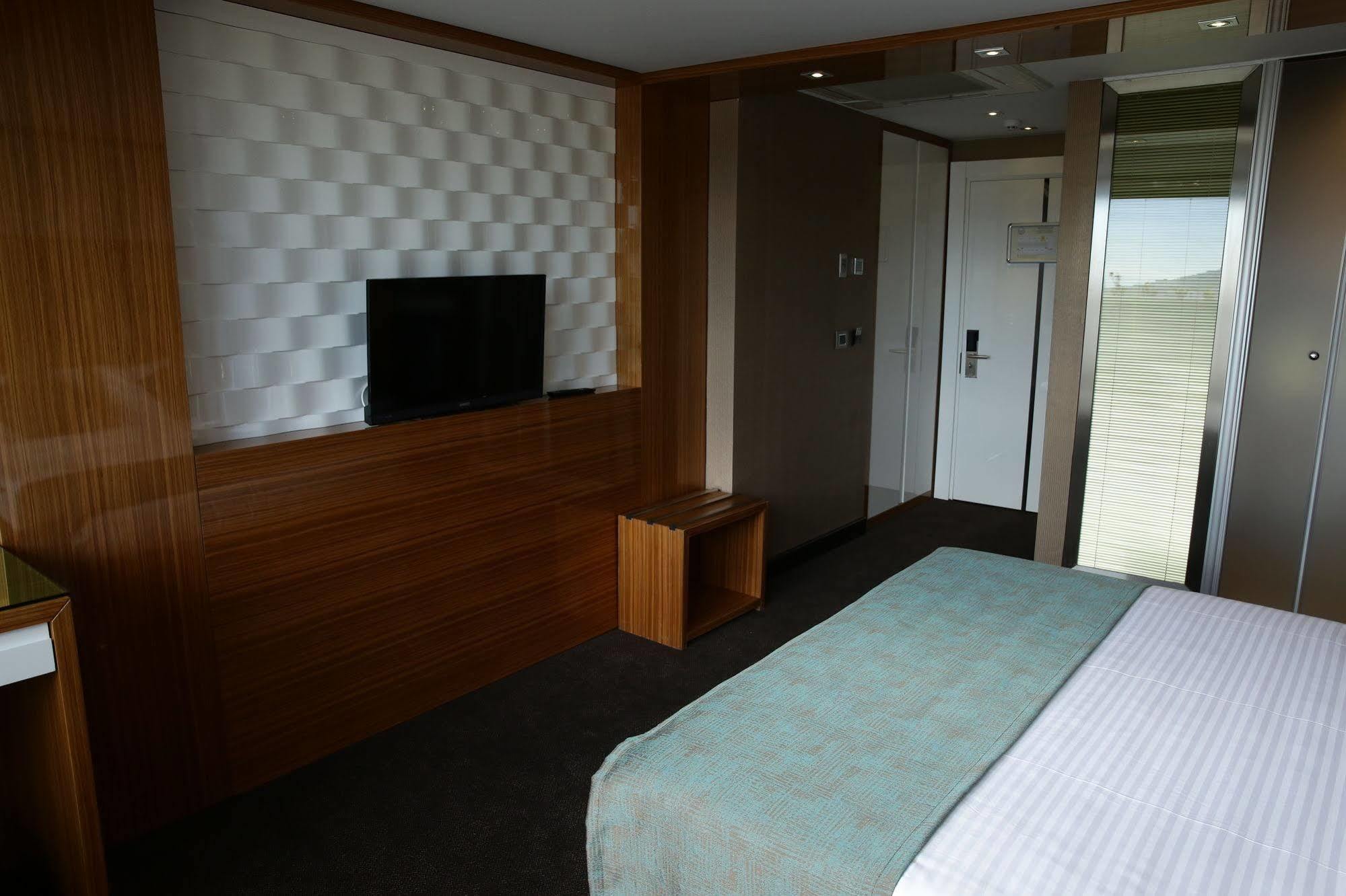 Atasehir Palace Hotel & Conference Istanbul Eksteriør billede